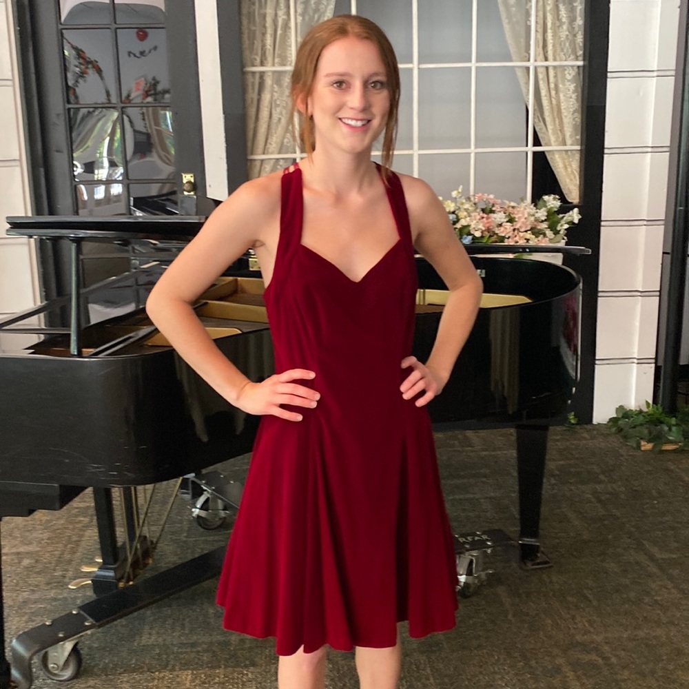 Beautiful red velvet cocktail dress. In excellent condition